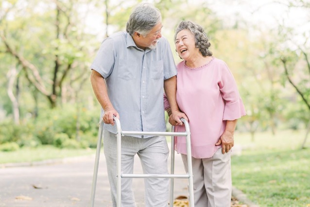 Couple-Walking-and-Smiling